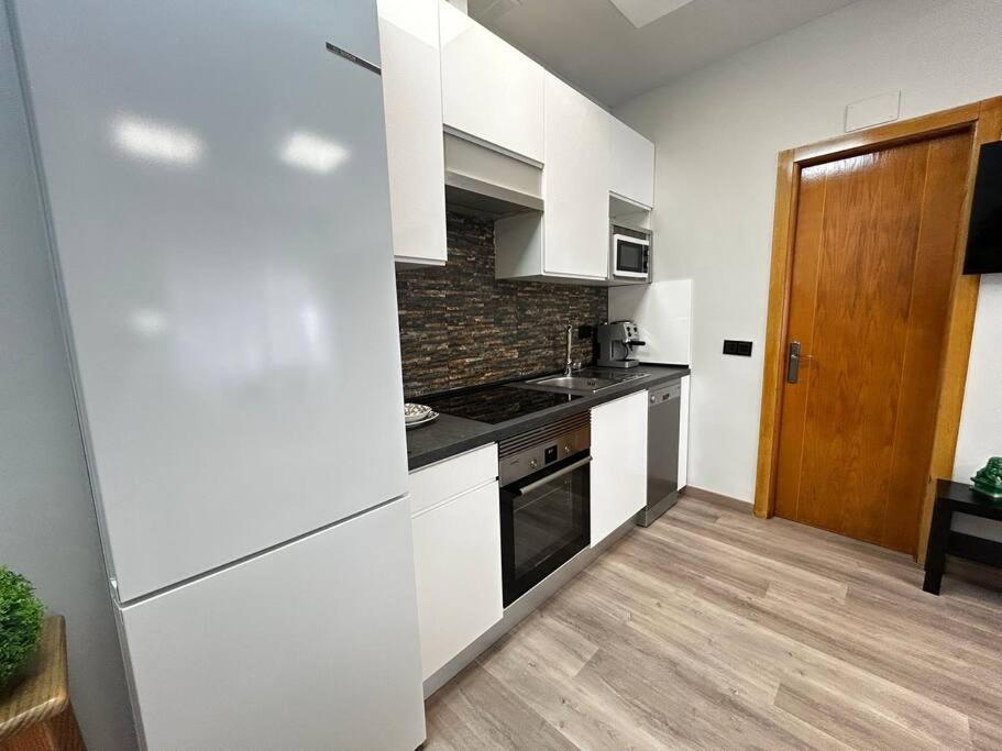 Apartamento Amueblado En El Centro De Madrid Dış mekan fotoğraf